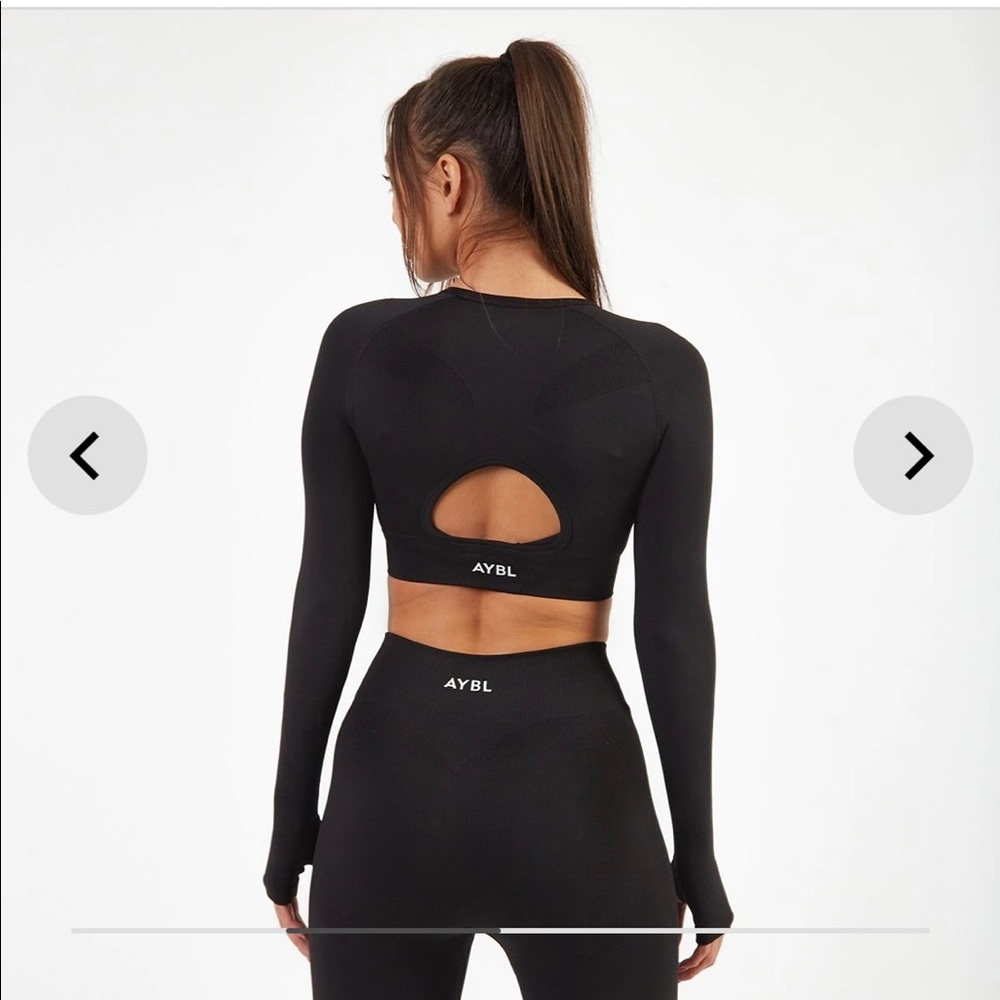 Aybl Motion Seamless Long Sleeve Crop Top